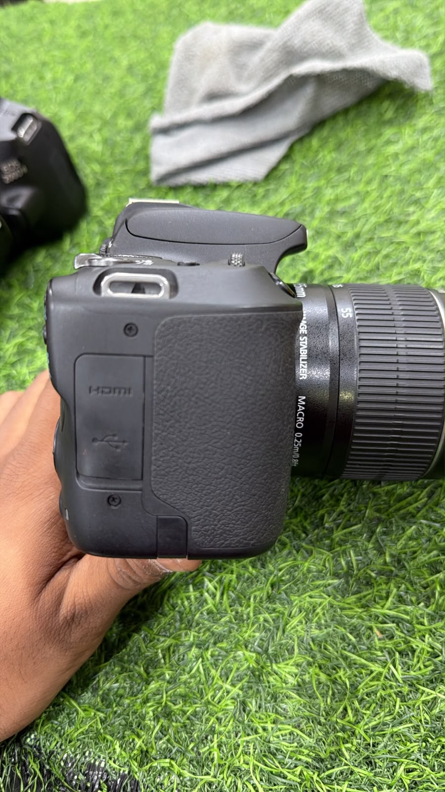 200 D with 18-55mm Lens