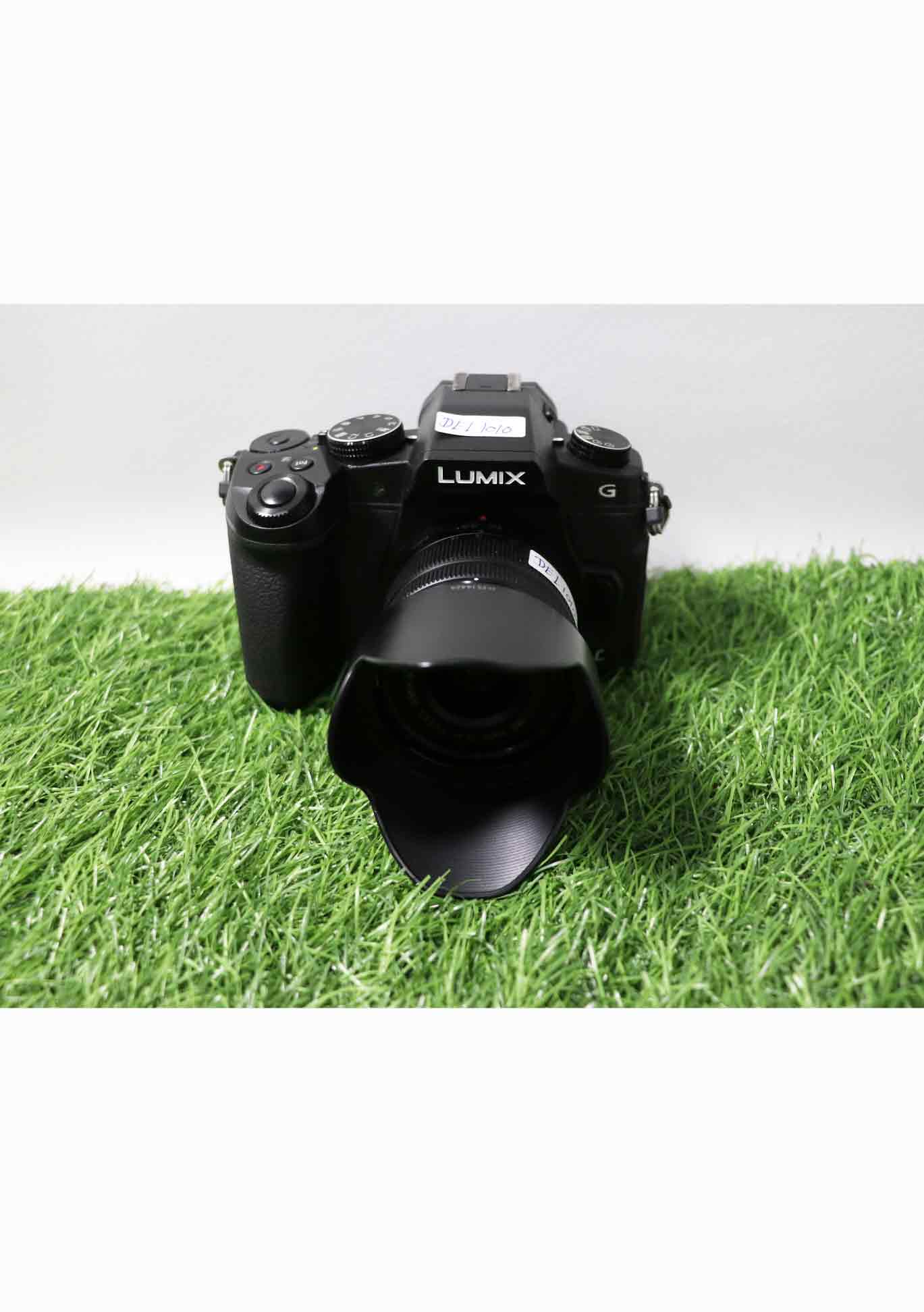 Panasonic Lumix G85 with 14-42mm Lens
