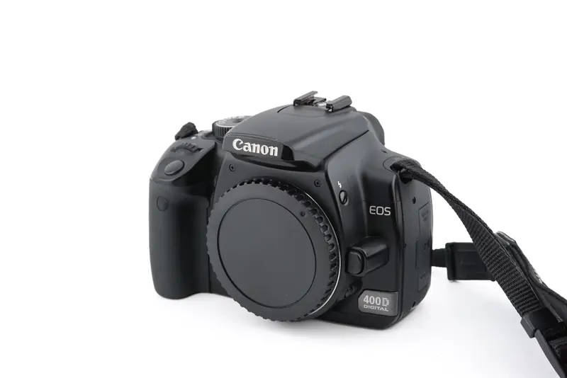 Canon 400D / Rebel XTi with 18-55mm IS II 1:3.5-5.6G Lens