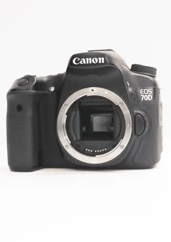 Canon 70D with 18-55mm STM